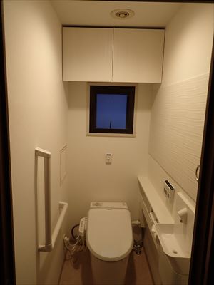 Panasonic　アラウーノV・エコカラットでトイレリフォーム